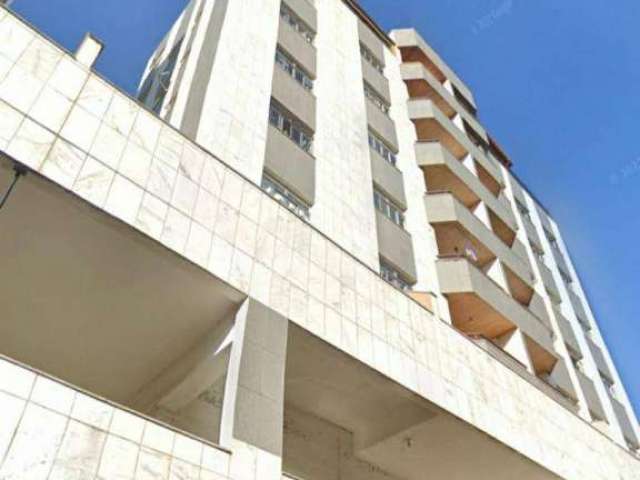 Apartamento com 1 dormitório e com 2 vagas à venda, 52 m² por R$ 269.000 - Centro - Juiz de Fora/MG