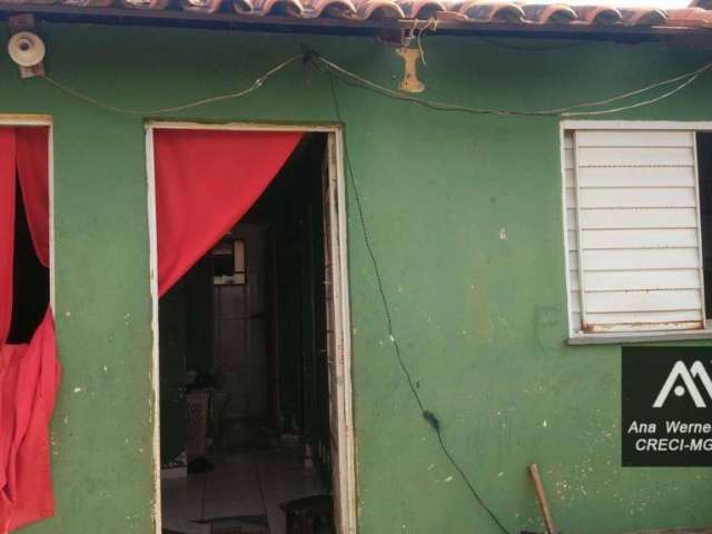 Casa com 2 dormitórios à venda, 70 m² por R$ 30.000,00 - Monte Castelo - Juiz de Fora/MG