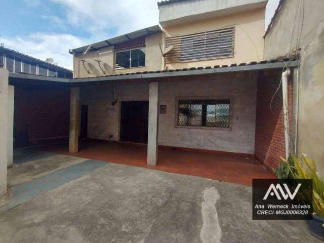 Casa com 4 dormitórios, 320 m² - venda por R$ 700.000,00 ou aluguel por R$ 2.500,00 - Benfica - Juiz de Fora/MG