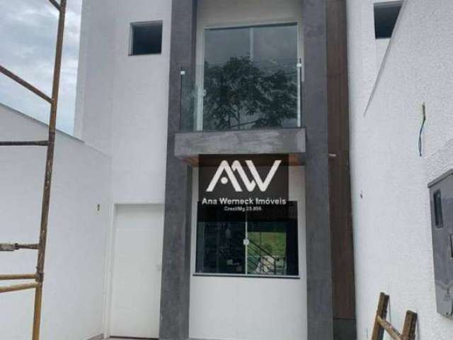 Casa com 3 dormitórios à venda, 240 m² por R$ 450.000,00 - Fontesville - Juiz de Fora/MG