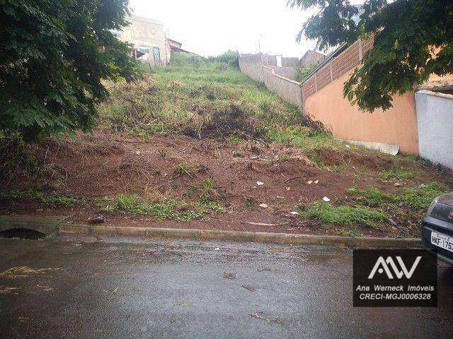 Terreno à venda, 360 m² por R$ 266.000,00 - Recanto da Mata - Juiz de Fora/MG