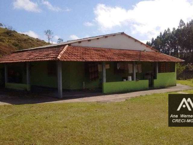 Chácara com 3 dormitórios à venda, 4250 m² por R$ 550.000,00 -Chácara  /MG