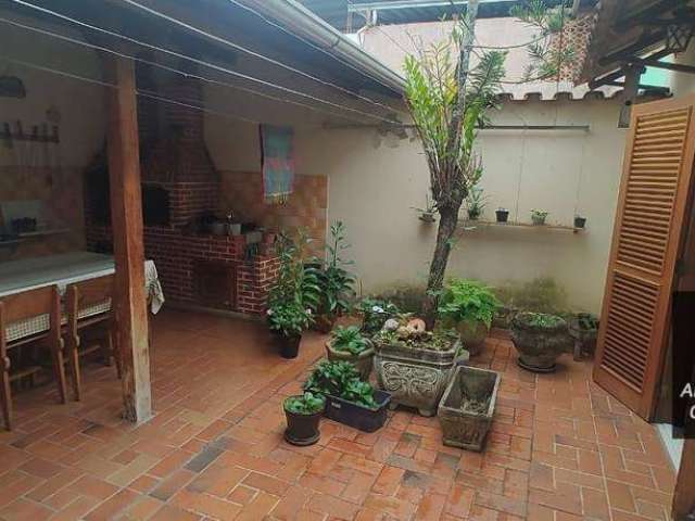 Casa com 4 dormitórios, 200 m² - venda por R$ 580.000,00 ou aluguel por R$ 1.950,00/mês - Progresso - Juiz de Fora/MG