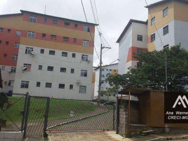 Apartamento com 2 dormitórios à venda, 45 m² por R$ 80.000,00 - Previdenciários - Juiz de Fora/MG