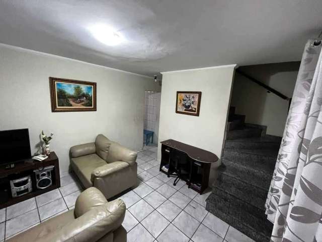 Casa com 2 quartos à venda na Rua Alayde de Souza Costa, 165, Itaquera, São Paulo, 72 m2 por R$ 380.000