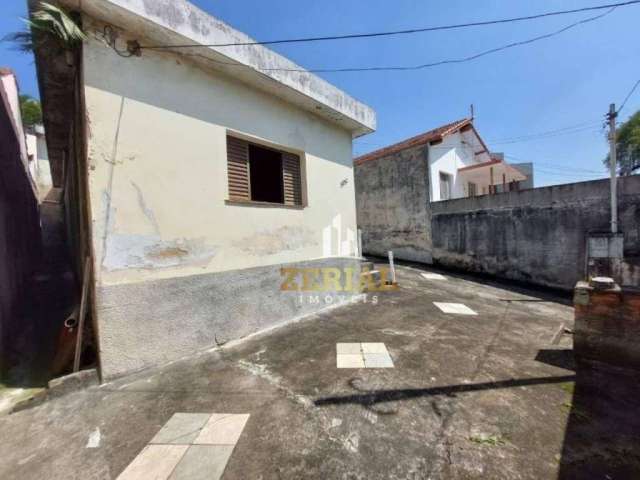 Casa com 4 dormitórios à venda, 180 m² por R$ 940.000,00 - Santa Maria - São Caetano do Sul/SP