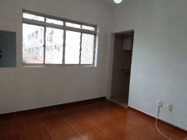 Apartamento a 01 Quadra da Praia do Embaré - Venha conhecer !! - R$290.000 - Embaré - Santos/SP