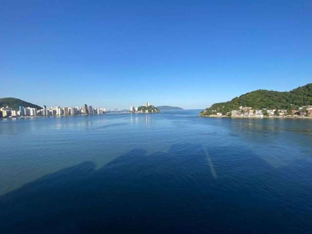 VISTA FRENTE MAR - Apartamento totalmente reformado e modernizado na região de São Vicente  - Morro dos Barbosas - São Vicente/SP