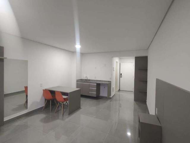 Apartamento com 1 dormitório para alugar, 33 m² por R$ 1.790/mês - Jardim Chácara Inglesa - São Bernardo do Campo/SP