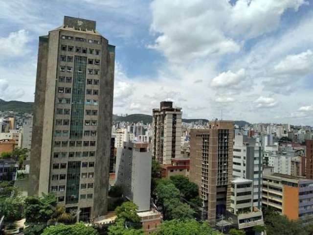 Cobertura duplex para aluguel e venda tem 140 metros quadrados com 3 quartos