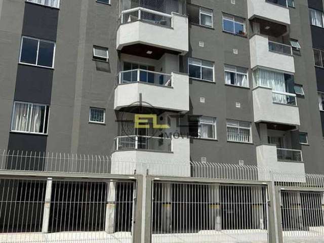 Apartamento de 2 dormitórios, SEMI-MOBILIADO com sacada e Churrasqueira em Nossa Sra. do Rosário/Sã