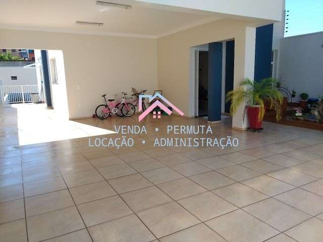 Casa em Jardim Colônia com 3 dormitórios 1 suíte 4 vagas excelente localização - Jundiaí COD. 25029