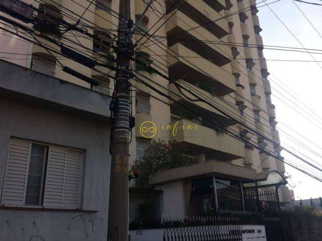 Apartamento com 3 quartos, sendo 1 suíte  à venda, 214,57 m² por R$ 650.000 - Condomínio Edifício Arpoador - Sorocaba/SP