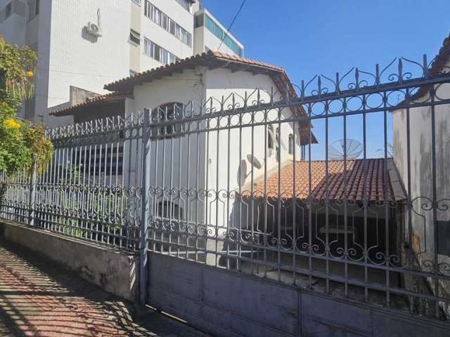 Casa com 4 quartos à venda em Belo Horizonte