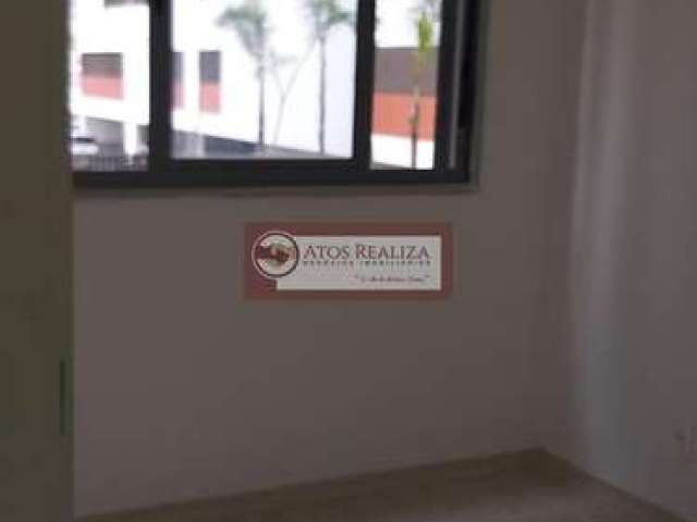 Alugue Apartamento com valor de oportunidade em Jardim marajoara.  Alugo apartamento próximo ao Shppping Interlagos, com 2 dormitorios, 1 vaga, Storage no Subsolo, condomínio com piscina, Academia, ch