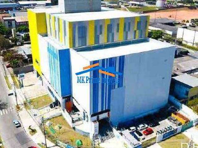 Galpão Comercial Área Construída 10.943 m² e Área do Ter. 4.406 - Tamboré