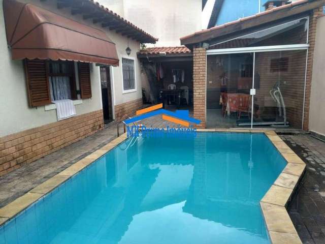 Excelente Casa Térrea com Piscina na City Bussocaba em Osasco!