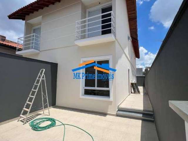 Excelente Sobrado novo 125m² com 3 dormitórios sendo 1 suíte no Umuarama.