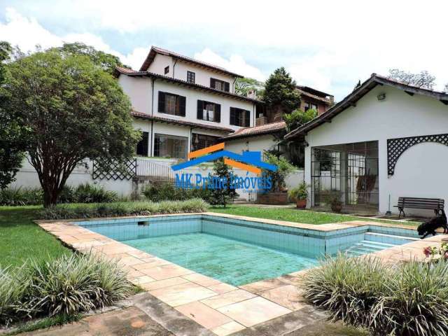 Cond Forest Hills - Casa Colonial, 4 sts e piscina! Ao lado do clube!