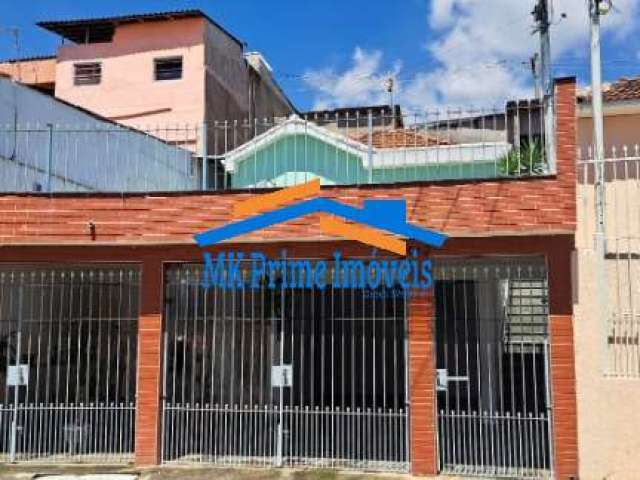 Oportunidade: Casa e Salão Comercial na Vila Quitaúna.