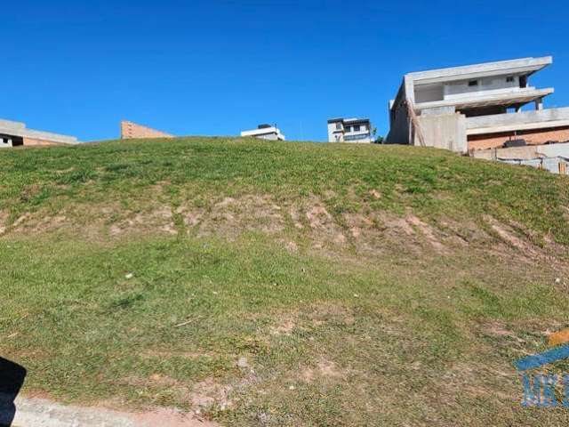 Terreno em Condomínio com 420m²- COND. ITAHYÉ