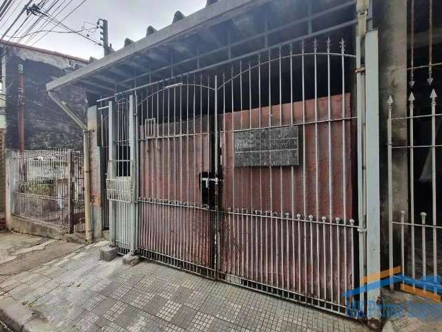 Ótima casa térrea com2 dormitórios e 1 vaga de garagem.