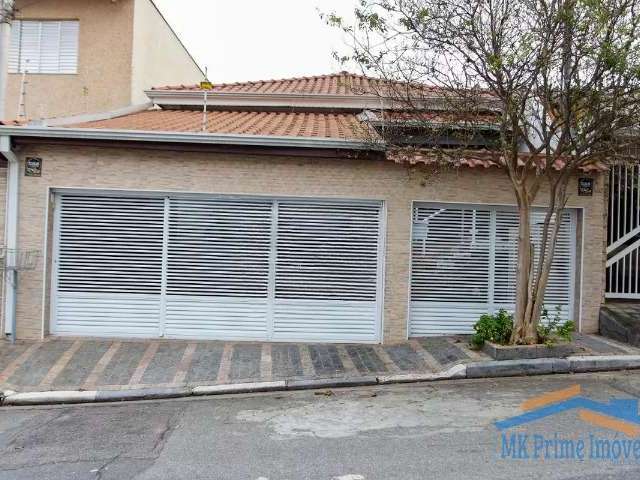 Excelente casa térrea com 3 dormitórios sendo 1 suíte e 2 vagas de garage.