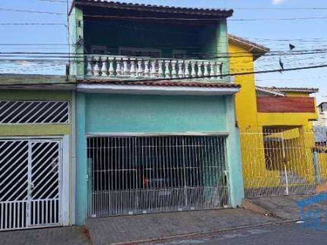 Excelente sobrado com 03 dormitórios na Cidade das Flôres  - 680.000,00