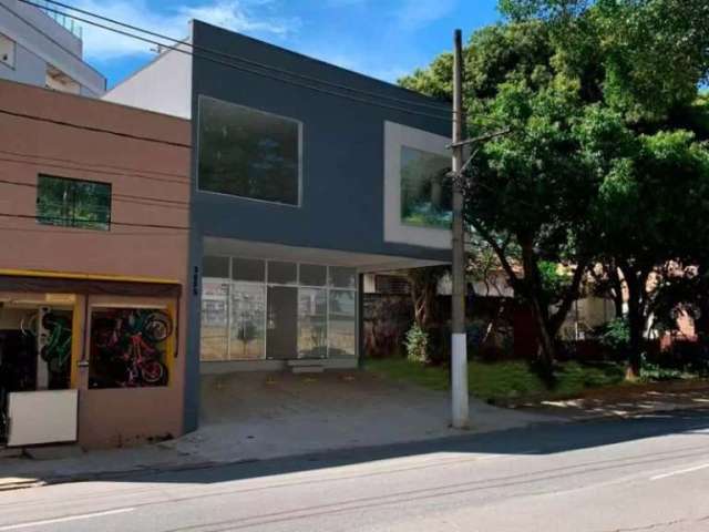 Loja comercial com renda à venda, 281,32 m² ao lado do metrô Vila Prudente!