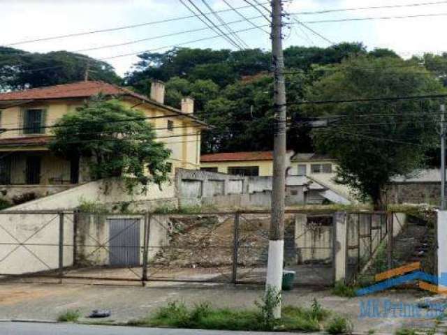 Terreno Comercial com 560 m² em Avenida Movimentada na Lapa!