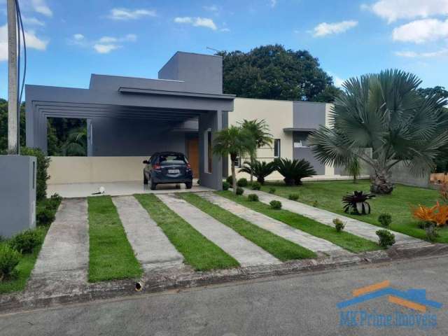 Casa de condomínio 180m2, com 3 dormitórios em Cotia/SP.