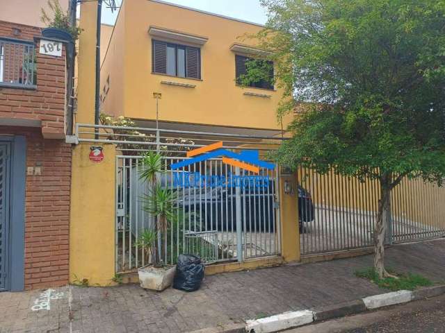 Excelente imóvel, para investidor, terreno 288m², 3 casas excelentes.