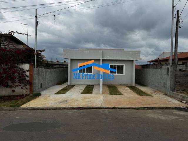 Casa Nova em Condomínio Fechado em Caucaia do Alto/Cotia!