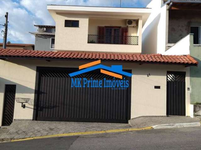 Casa Assobradada com 310m², 04 Quartas, 01 Suíte - Adalgisa - ADALGISA