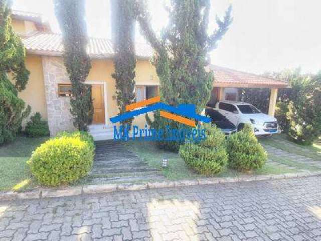 Casa em Condomínio 500m² com 3 dormitórios na Granja Viana!!