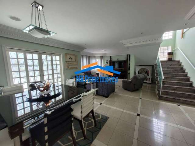 Linda Casa assobradada junto com salão comercial no Jardim Veloso