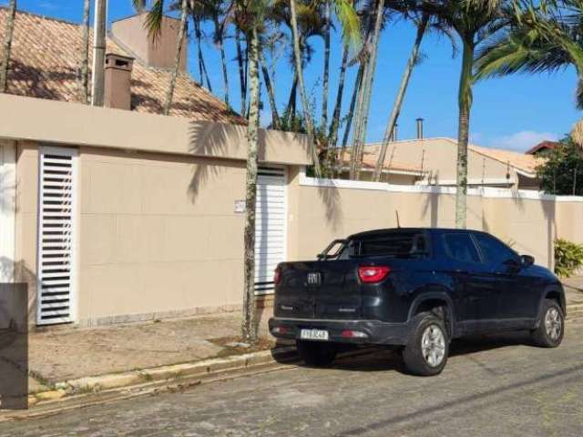 Casa com 5 dormitórios à venda, 406 m² por R$ 2.300.000,00 - Parque Turístico - Peruíbe/SP