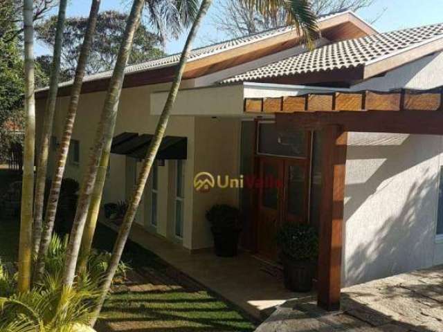 Casa com 4 dormitórios à venda, 300 m² por R$ 2.150.000,00 - Chácaras Cataguá - Taubaté/SP