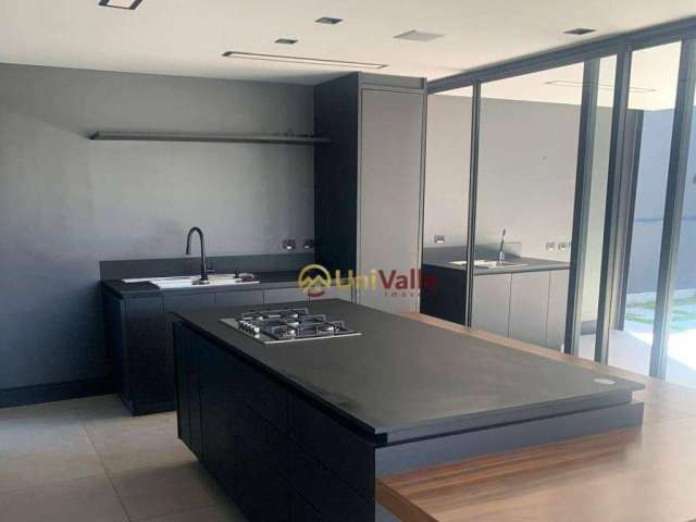 Casa com 3 dormitórios à venda, 300 m² por R$ 1.696.000,00 - Condomínio Santa Helena - Caçapava/SP