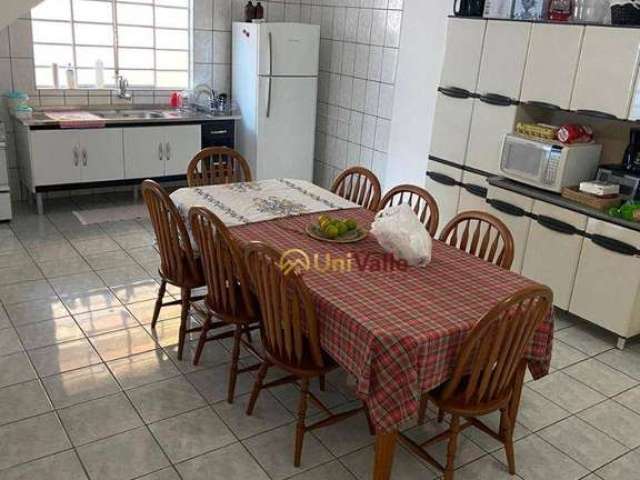 Casa com 2 dormitórios à venda, 150 m² por R$ 515.000 - Parque Senhor do Bonfim - Taubaté/SP