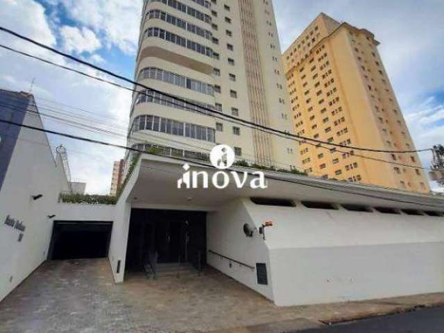 Apartamento à venda, 5 quartos, 3 suítes, 3 vagas, Centro - Uberaba/MG