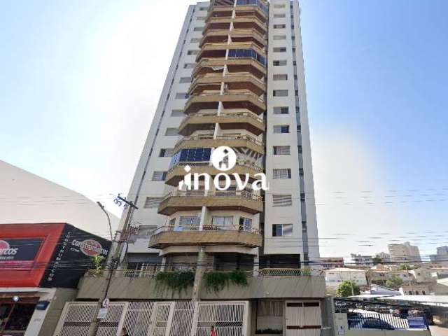 Apartamento à venda, 2 quartos, 1 suíte, 1 vaga, Fabrício - Uberaba/MG