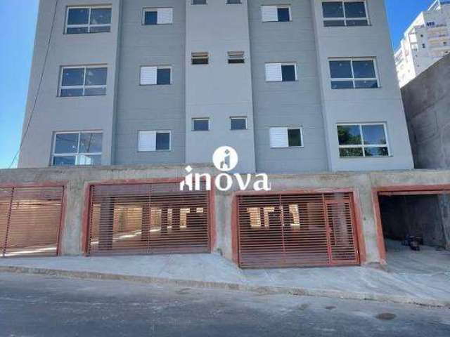 Apartamento à venda, 2 quartos, 1 suíte, 1 vaga, Centro - Rifaina/SP