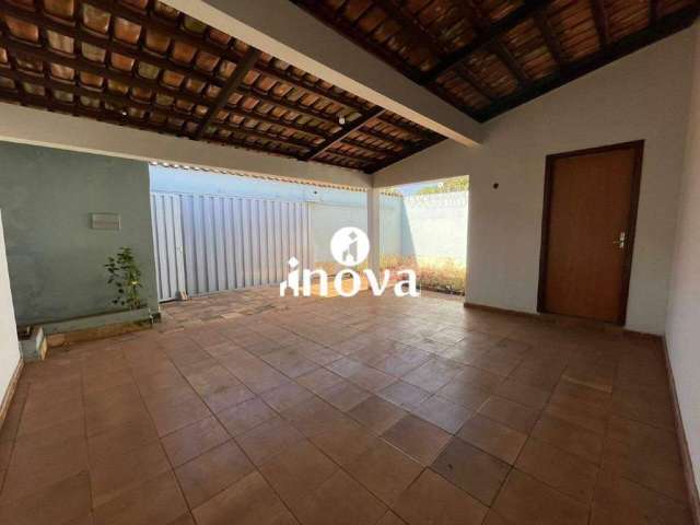 Casa à venda, 3 quartos, 1 suíte, 2 vagas, Boa Vista - Uberaba/MG