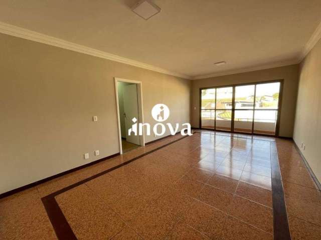 Apartamento à venda, 3 quartos, 1 suíte, 1 vaga, Boa Vista - Uberaba/MG