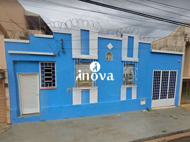 Casa à venda, 4 quartos, 1 vaga, Abadia - Uberaba/MG