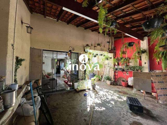 Casa à venda, 3 quartos, 1 suíte, 2 vagas, Alfredo Freire I - Uberaba/MG