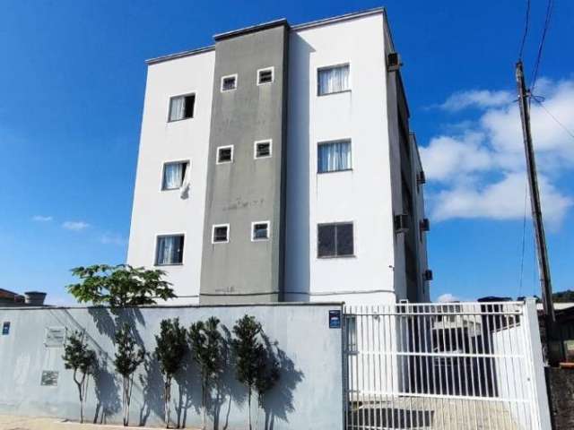 Apartamento no iririu com 2 vagas