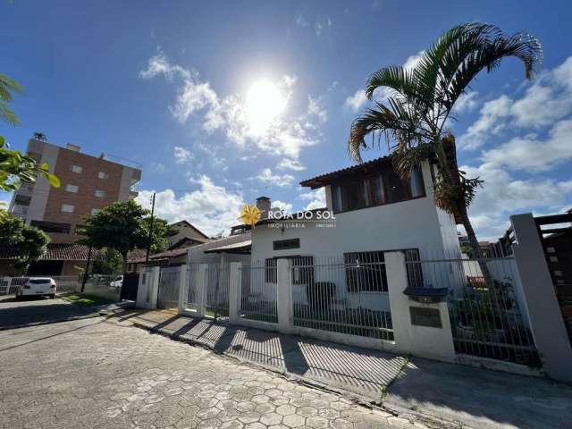 Casa 4 quartos à venda Praia de Bombinhas SC