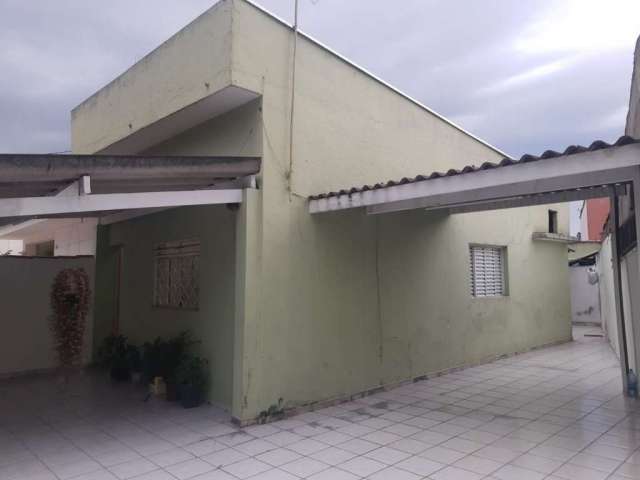 Casa Térrea de 200m² no Jardim maria Antônia Prado